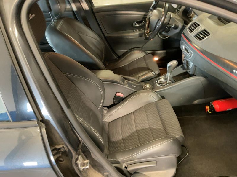 Renault Megane 1.5 dCi Dynamique 2012 – снимка 16