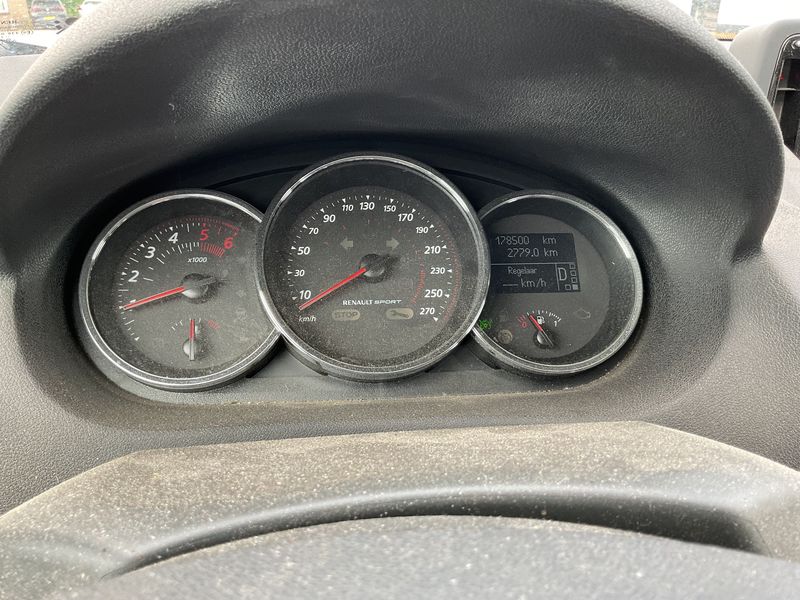 Renault Megane 1.5 dCi Dynamique 2012 – снимка 18