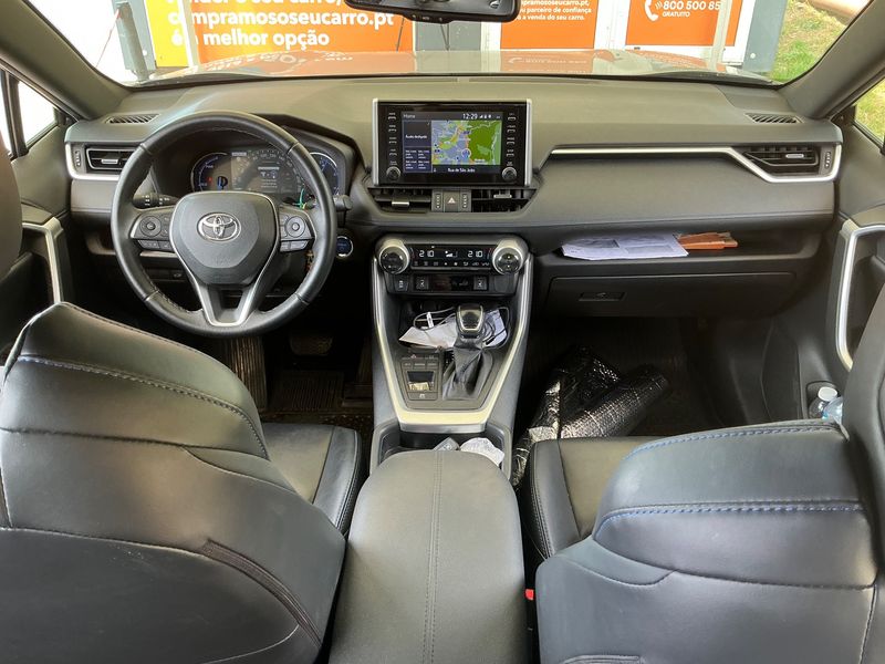 Toyota RAV 4 2.5 Hybrid 4x2 Black Edition 2019 – снимка 17