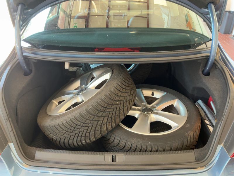 Volkswagen CC 2.0 TDI BlueMotion Tech 2015 – снимка 16