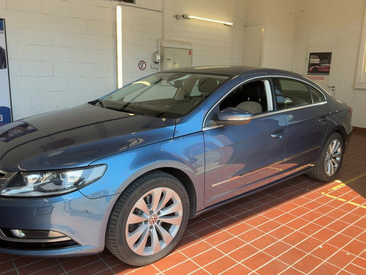 Volkswagen CC 2.0 TDI BlueMotion Tech 2015 – снимка 2