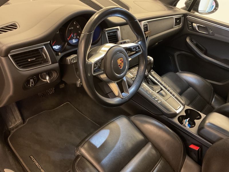 Porsche Macan GTS 2017 – снимка 34