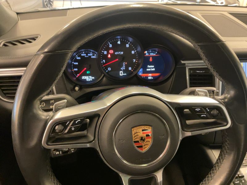 Porsche Macan GTS 2017 – снимка 18