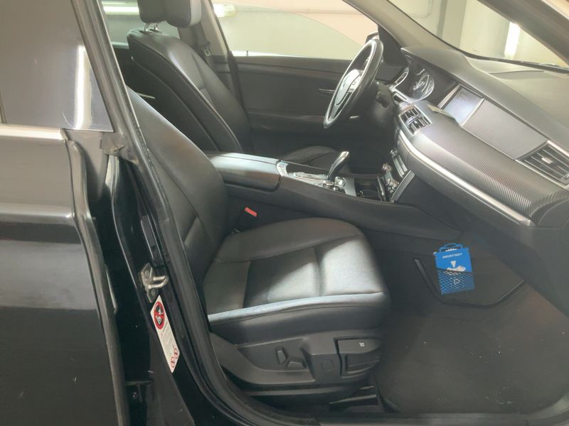 BMW 5er 530d GT 2012 – снимка 17