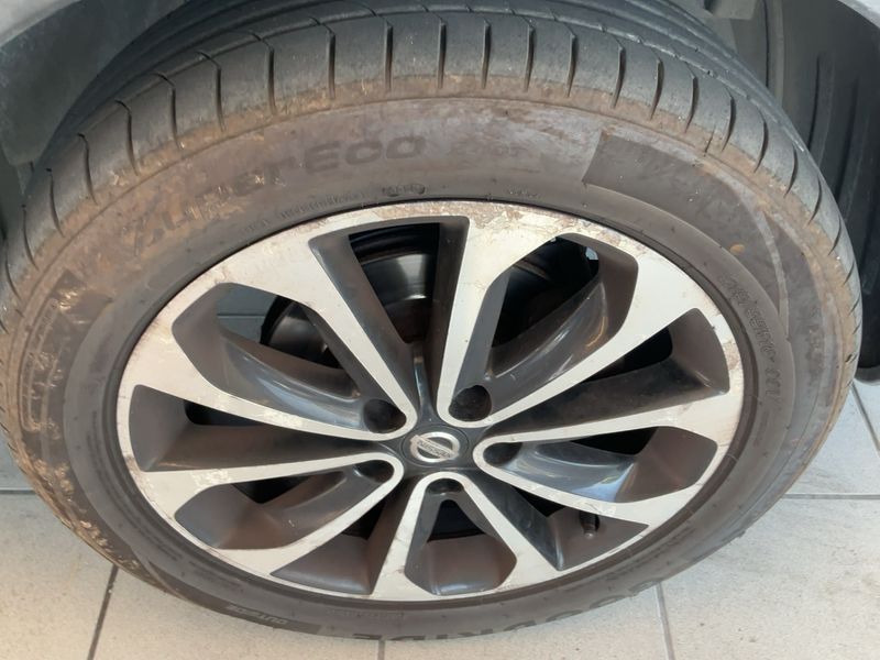 Nissan Qashqai 1.5 Turbodiesel Tekna 2013 – снимка 11