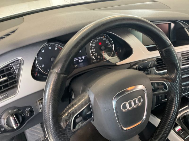 Audi A4 1.8 TFSI S line Sportpaket plus 2011 – снимка 25