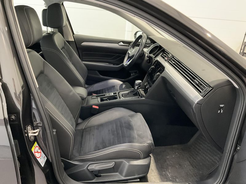 Volkswagen Passat 1.4 GTE 2019 – снимка 17