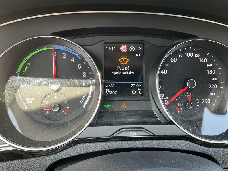 Volkswagen Passat 1.4 GTE 2019 – снимка 19