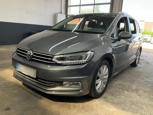 Volkswagen Touran 2.0 TDI Highline BlueMotion Tech 2016 – снимка 1