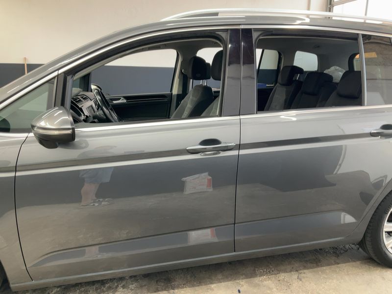 Volkswagen Touran 2.0 TDI Highline BlueMotion Tech 2016 – снимка 4