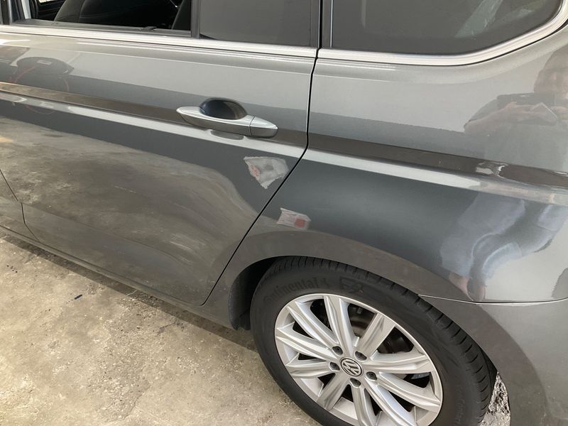 Volkswagen Touran 2.0 TDI Highline BlueMotion Tech 2016 – снимка 26