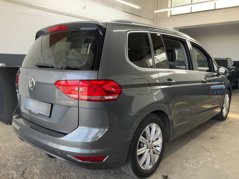 Volkswagen Touran 2.0 TDI Highline BlueMotion Tech 2016 – снимка 8