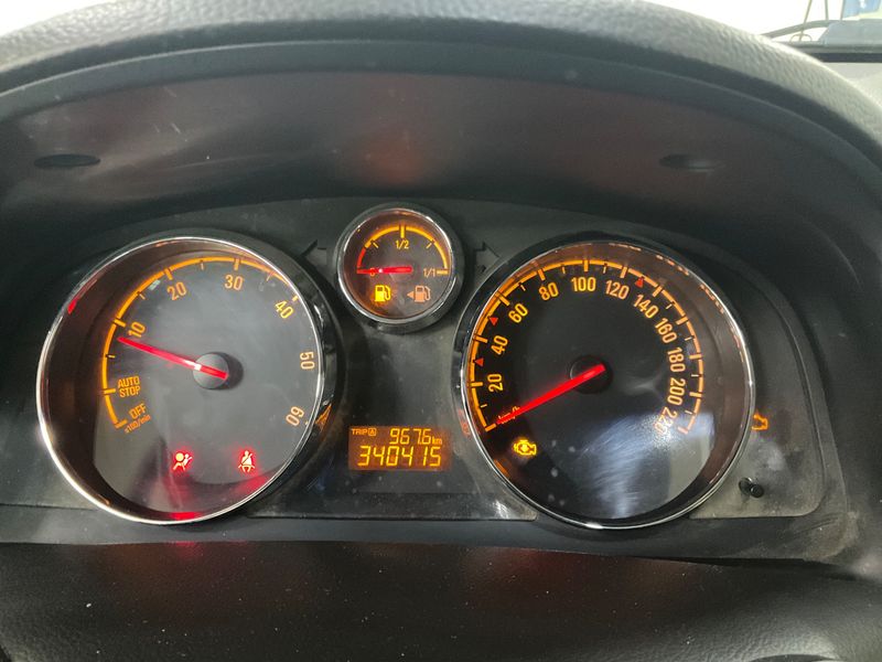 Opel Antara 2.2 CDTI Edition Pack 4x2 2013 – снимка 4