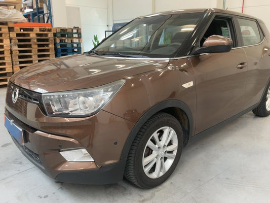 Ssangyong Tivoli 1.6 Be 4x2 2016 – снимка 2