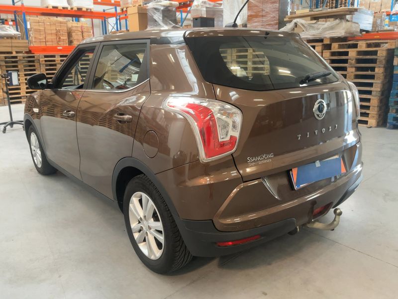 Ssangyong Tivoli 1.6 Be 4x2 2016 – снимка 6