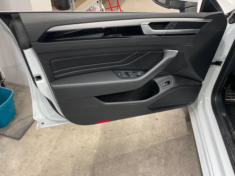 Volkswagen Arteon Shooting Brake 2.0 TDI R-Line 4Motion 2023 – снимка 24