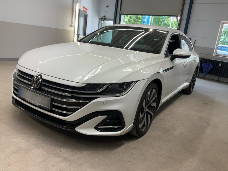 Volkswagen Arteon Shooting Brake 2.0 TDI R-Line 4Motion 2023 – снимка 1