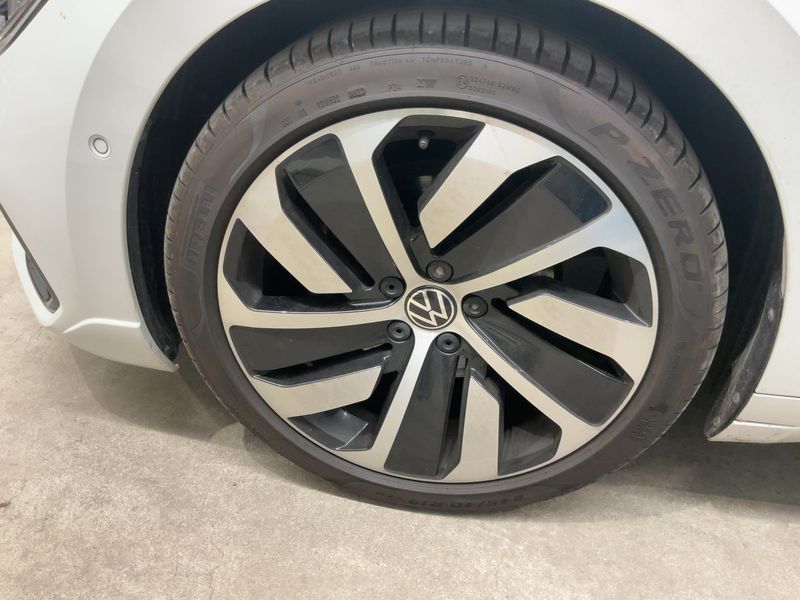 Volkswagen Arteon Shooting Brake 2.0 TDI R-Line 4Motion 2023 – снимка 3