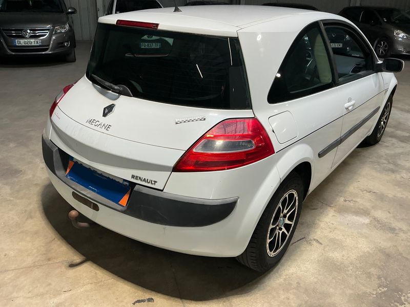 Renault Megane 1.5 dCi Authentique 2007 – снимка 7
