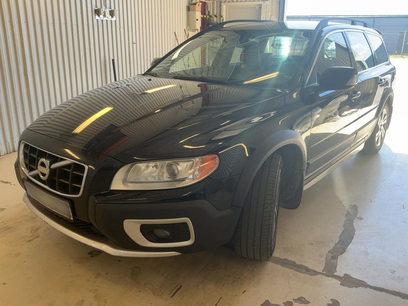 Volvo XC70 2.4 D4 Momentum AWD 2013 – снимка 1
