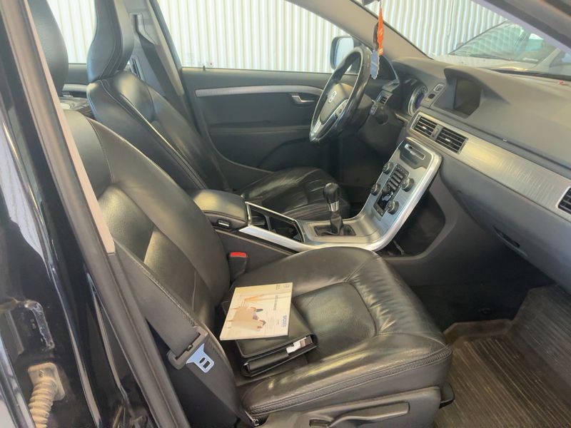Volvo XC70 2.4 D4 Momentum AWD 2013 – снимка 17