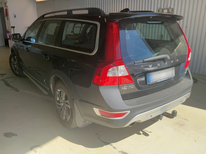 Volvo XC70 2.4 D4 Momentum AWD 2013 – снимка 6