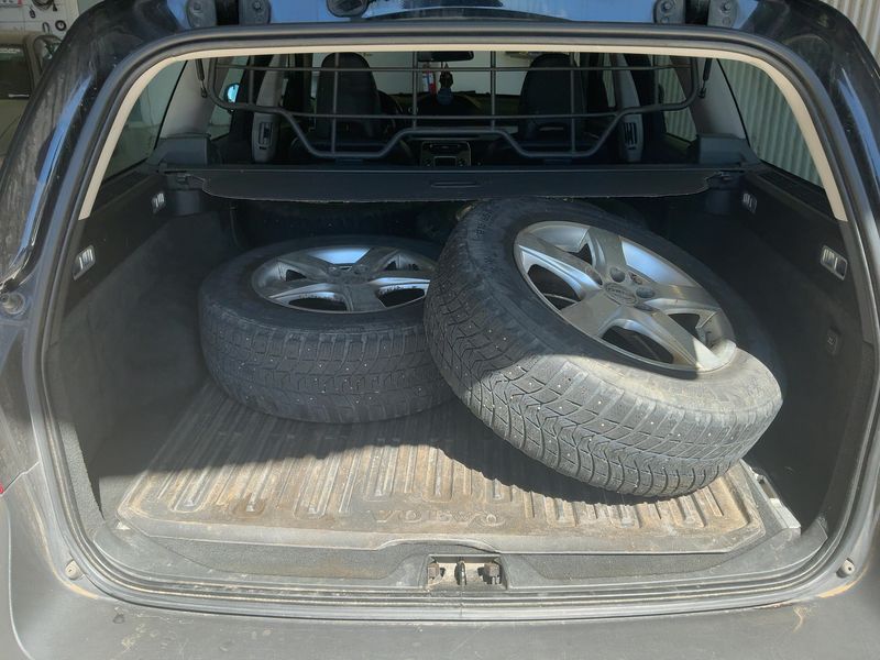Volvo XC70 2.4 D4 Momentum AWD 2013 – снимка 16
