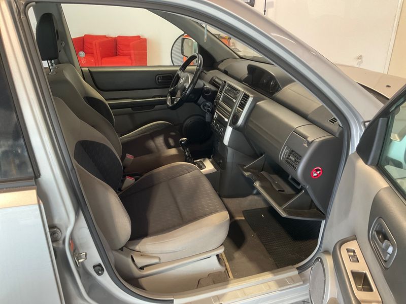 Nissan X-Trail 2.2 dCi Sport 2005 – снимка 3