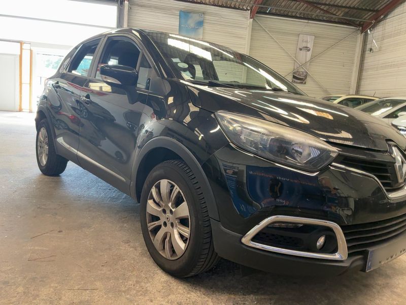 Renault Captur 1.5 dCi Energy Business 2015 – снимка 12