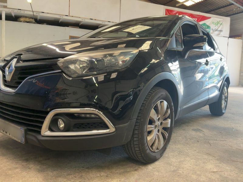 Renault Captur 1.5 dCi Energy Business 2015 – снимка 2