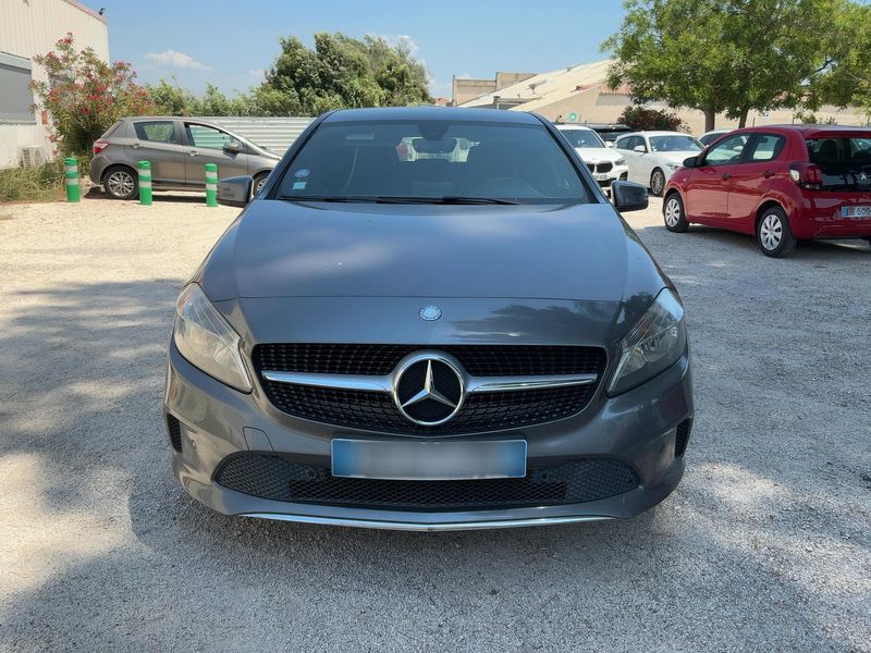 Mercedes-Benz A-Klasse A 180 BlueEfficiency Urban 2016 – снимка 14