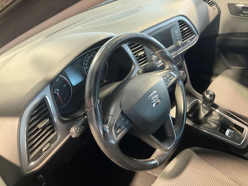 Seat Leon 1.6 TDI Style 2017 – снимка на щета