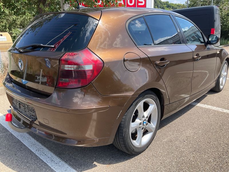 BMW 1er 116d 2011 – снимка 2