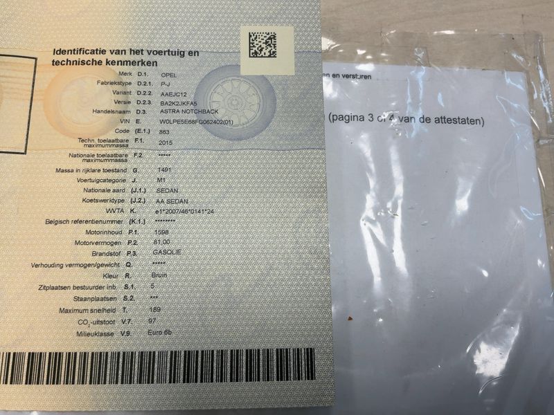 Opel Astra 1.6 CDTI DPF Elective ecoFlex 2015 – снимка 15