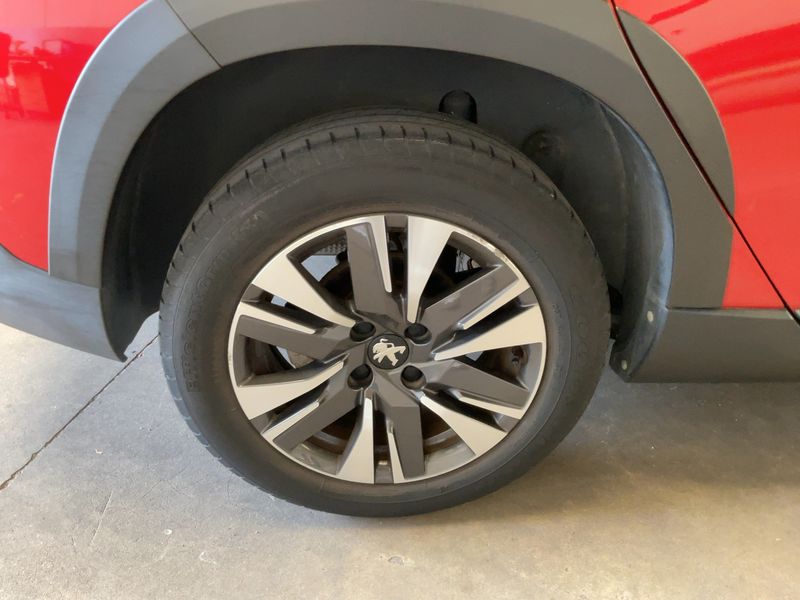 Peugeot 2008 1.2 e-VTi Allure 2017 – снимка 9