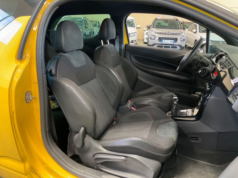 Citroen DS3 1.6 HDi SoChic 2011 – снимка 3
