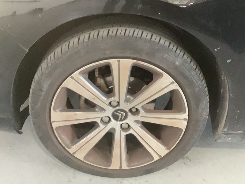 Citroen C4 1.6 Blue-HDi Feel Edition 2015 – снимка 3