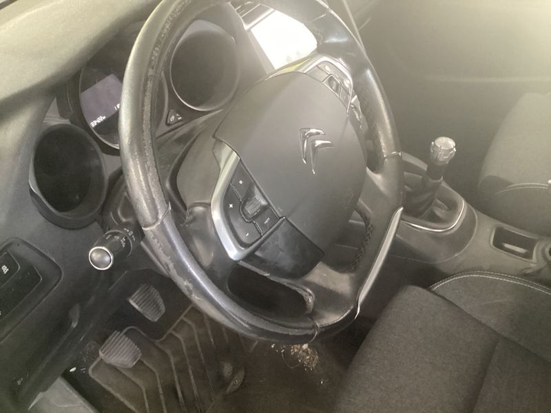Citroen C4 1.6 Blue-HDi Feel Edition 2015 – снимка 26