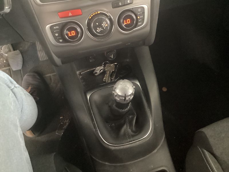 Citroen C4 1.6 Blue-HDi Feel Edition 2015 – снимка 25