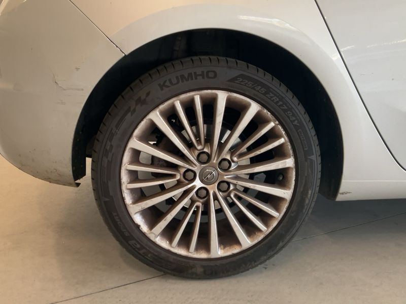 Opel Astra 1.4 SIDI Turbo Innovation Start&Stop 2015 – снимка 9