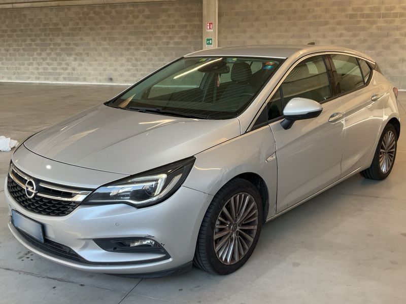 Opel Astra 1.4 SIDI Turbo Innovation Start&Stop 2015 – снимка 1