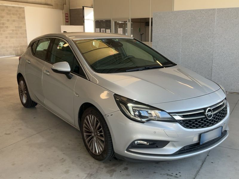 Opel Astra 1.4 SIDI Turbo Innovation Start&Stop 2015 – снимка 12