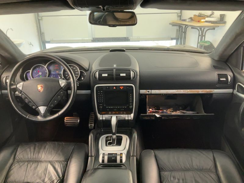 Porsche Cayenne Turbo 2004 – снимка 17