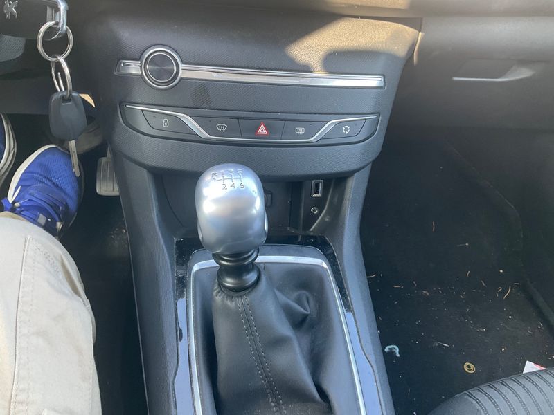 Peugeot 308 1.6 Blue-HDi Business Pack 2016 – снимка на щета