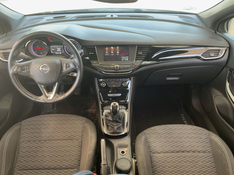 Opel Astra 1.6 CDTI DPF Dynamic 2017 – снимка 17