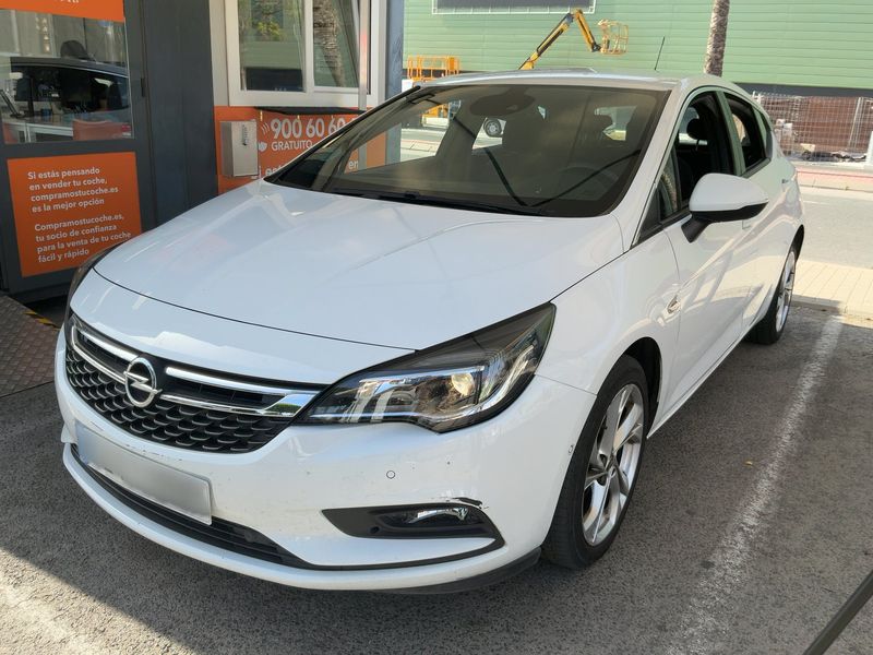 Opel Astra 1.6 CDTI DPF Dynamic 2017 – снимка 1