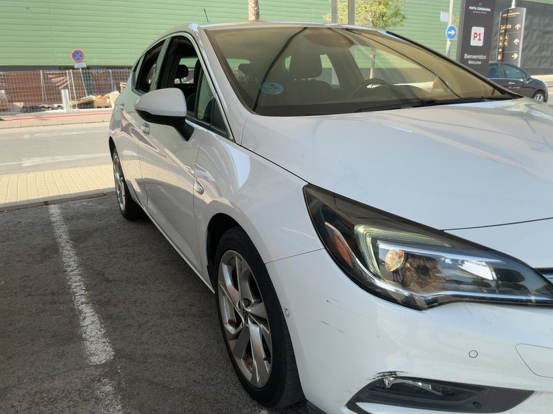 Opel Astra 1.6 CDTI DPF Dynamic 2017 – снимка 12