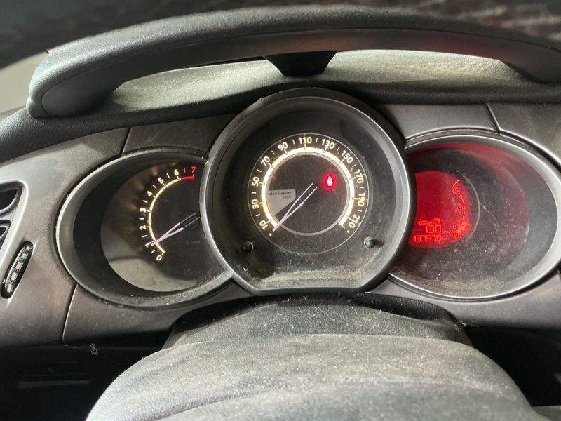 Citroen C3 1.2 VTi Collection 2014 – снимка 4