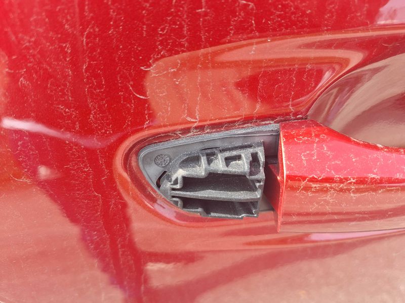Peugeot 208 1.2 PureTech Allure 2020 – снимка 24