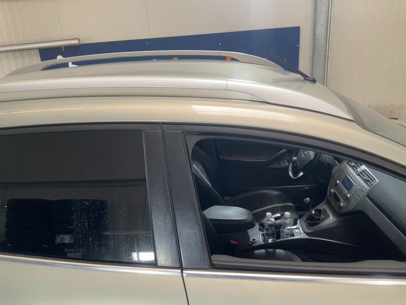 Ford Kuga 2.0 TDCi Titanium 2009 – снимка 13